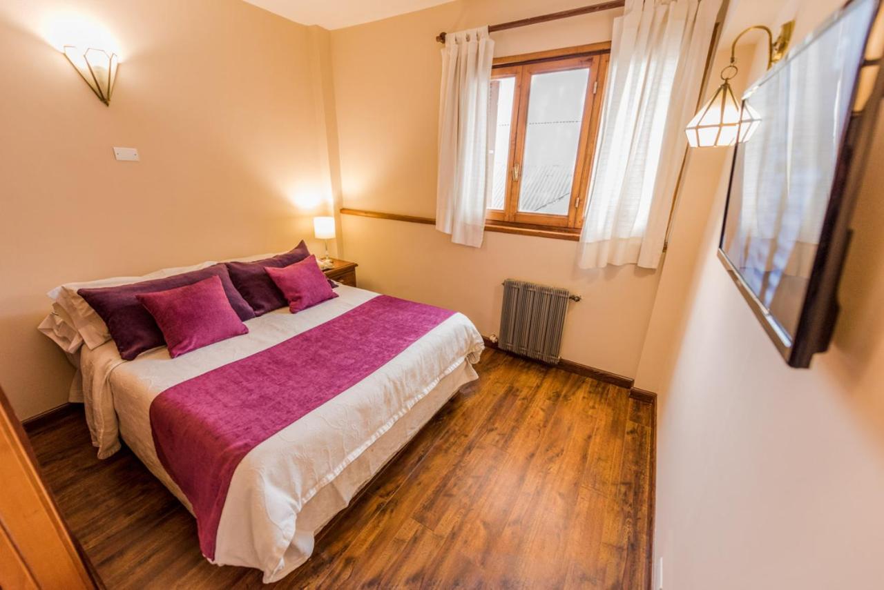 Tunqueley Hotel San Martín de los Andes Eksteriør billede