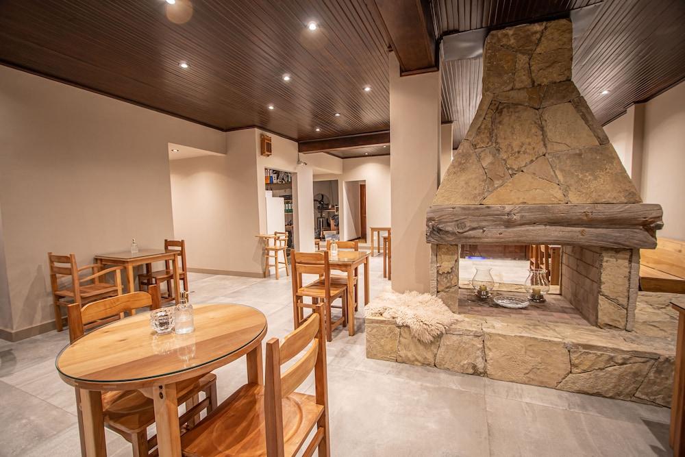 Tunqueley Hotel San Martín de los Andes Eksteriør billede