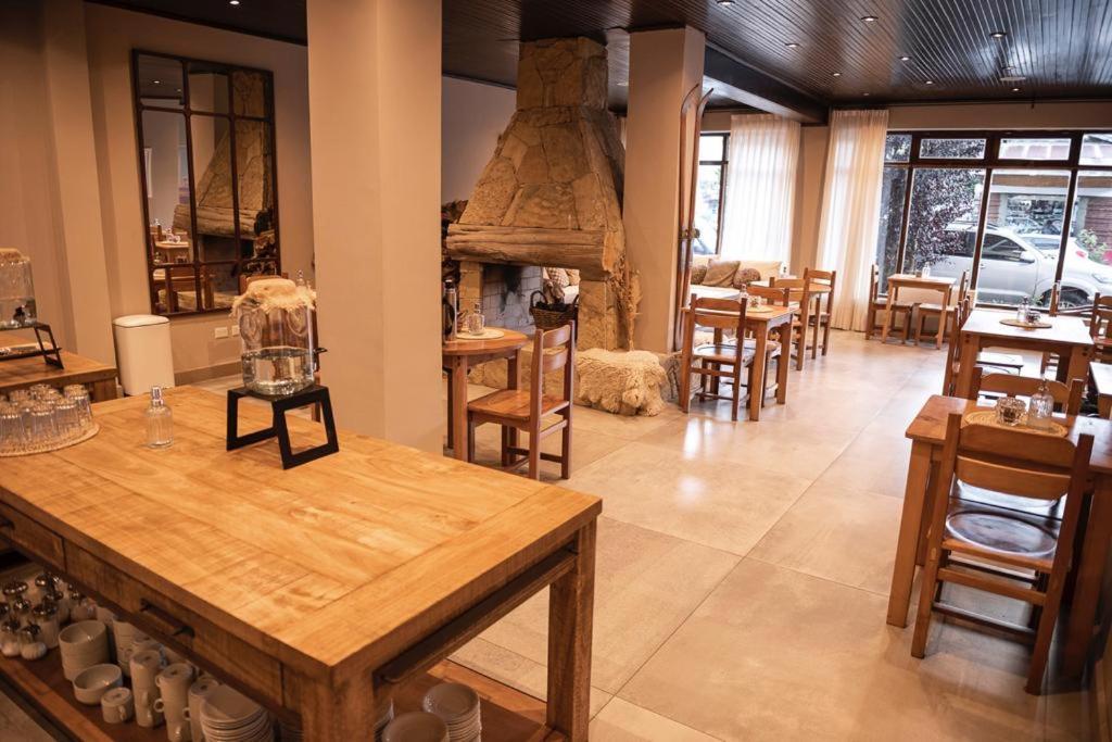 Tunqueley Hotel San Martín de los Andes Eksteriør billede
