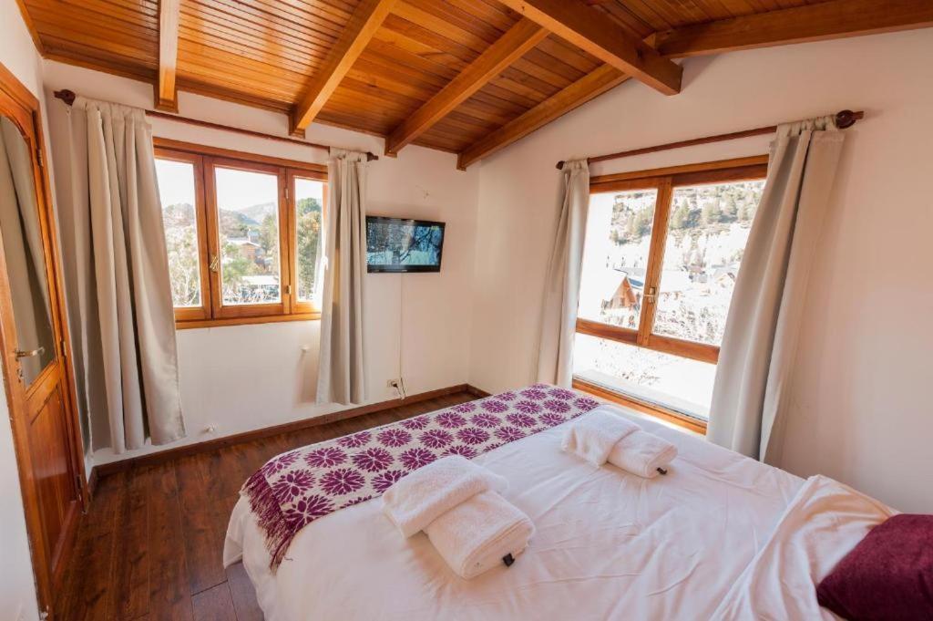 Tunqueley Hotel San Martín de los Andes Eksteriør billede