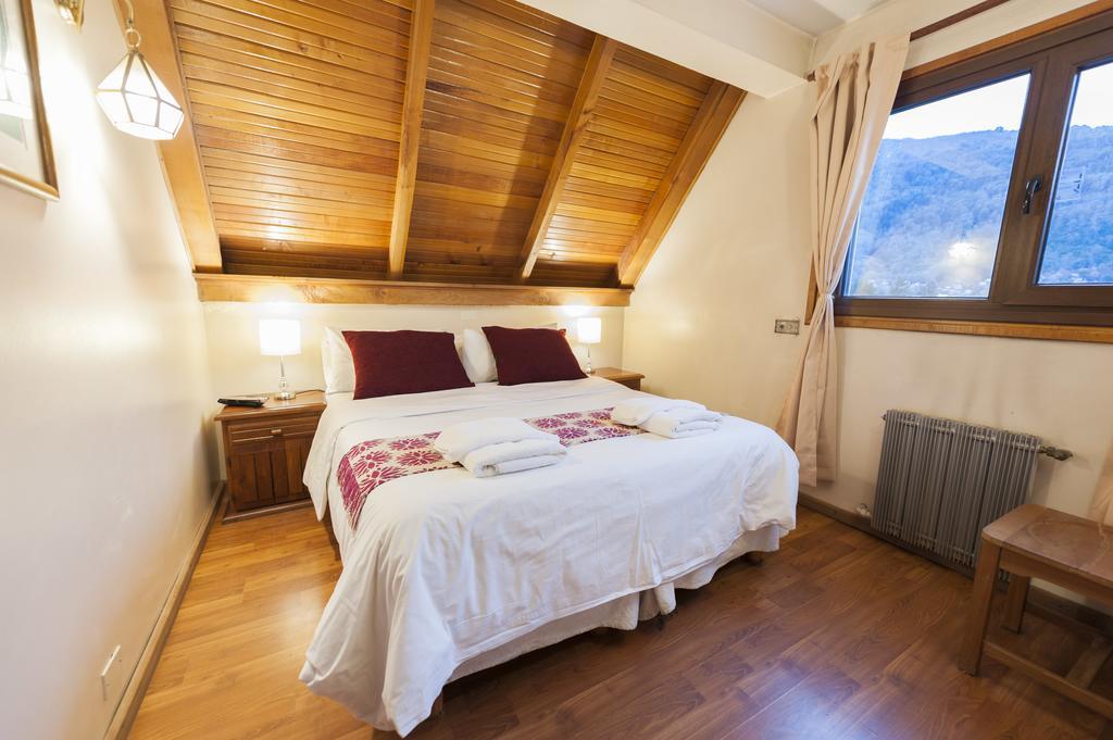 Tunqueley Hotel San Martín de los Andes Eksteriør billede