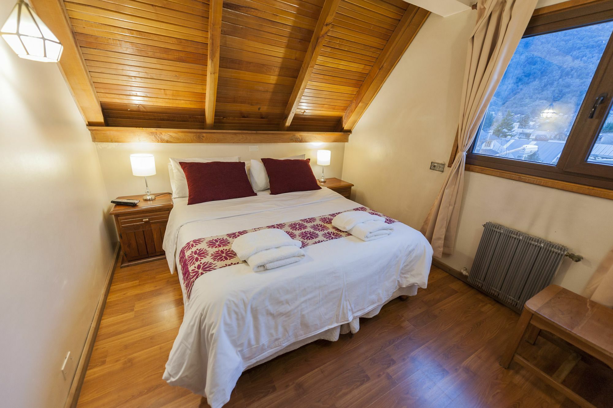 Tunqueley Hotel San Martín de los Andes Eksteriør billede